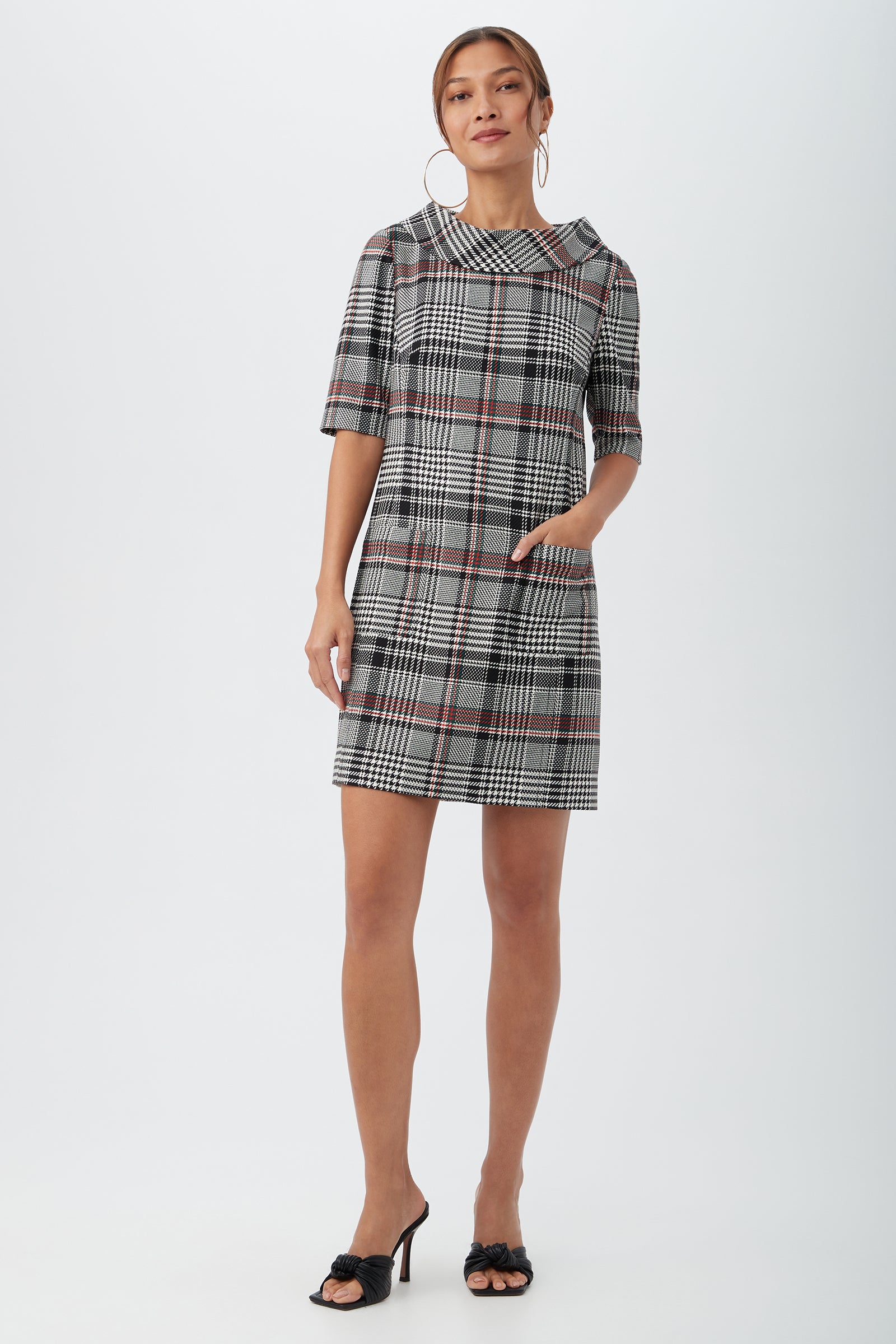 Maleko Short-Sleeve Shift Dress With Folded Collar Multi 00