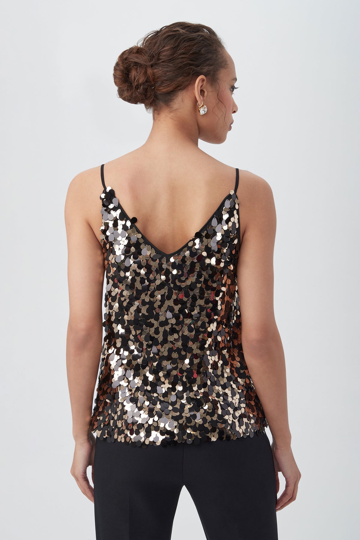 BLACK/GOLD