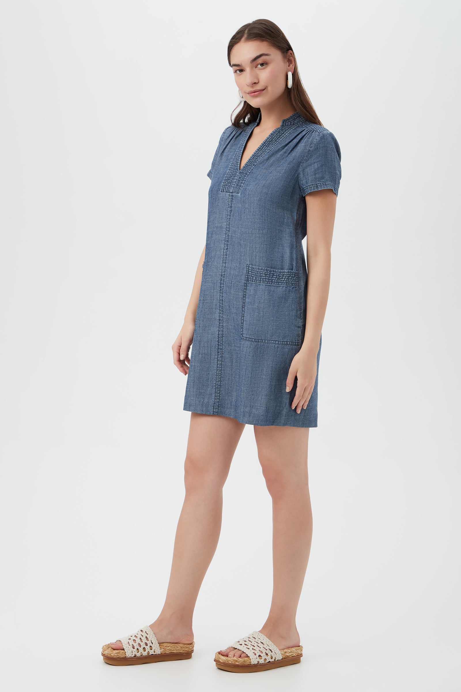 Suntan 2 Short-Sleeve Chambray Dress