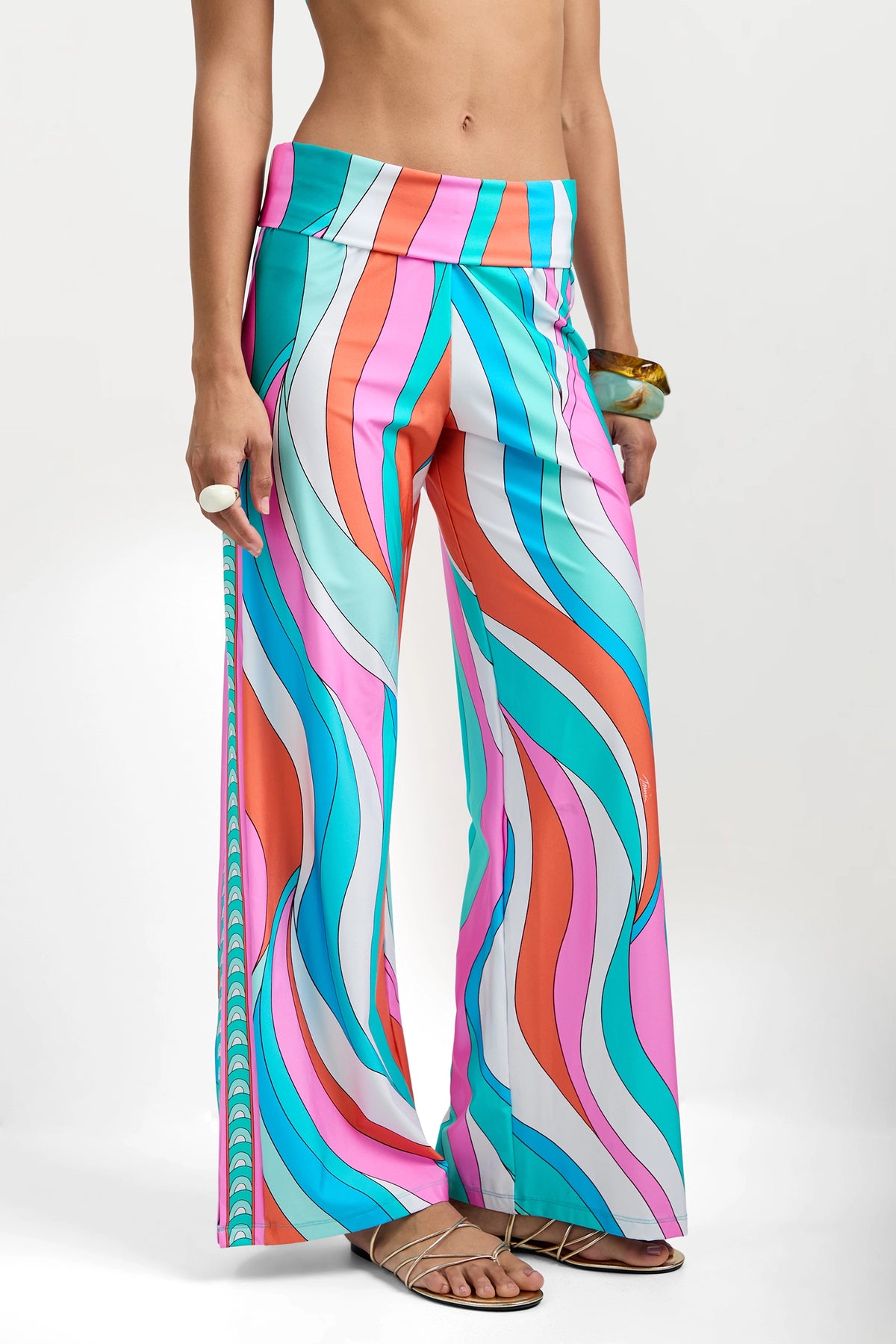 Of course! Please provide the keywords you'd like me to use, and I’ll seamlessly include them in your Cover-Up Swim Pant - Apollo product description as requested.
