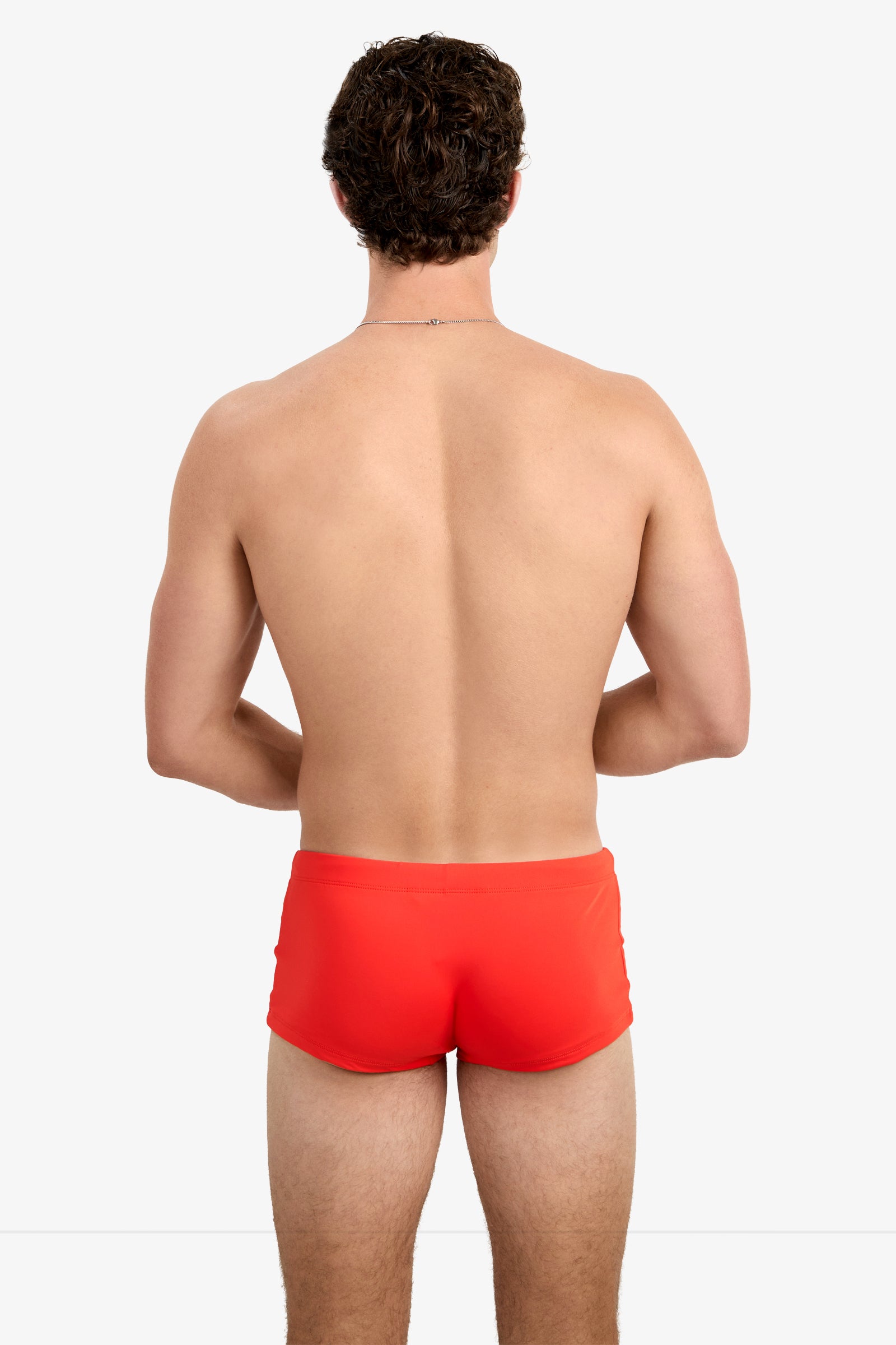 Of course! Please provide the keywords you'd like me to use for the MONTEGO BAY SWIM TRUNK.