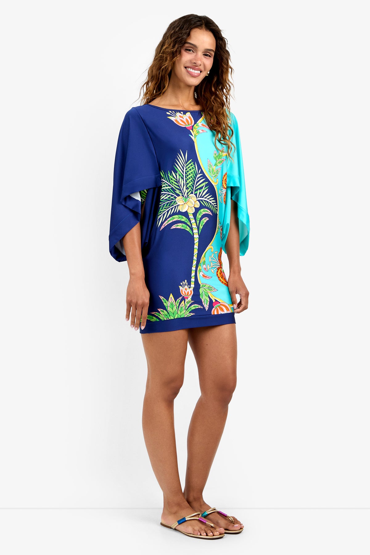 Sure! Please provide the keywords you want me to blend into the description for the CASABLANCA DRESS.