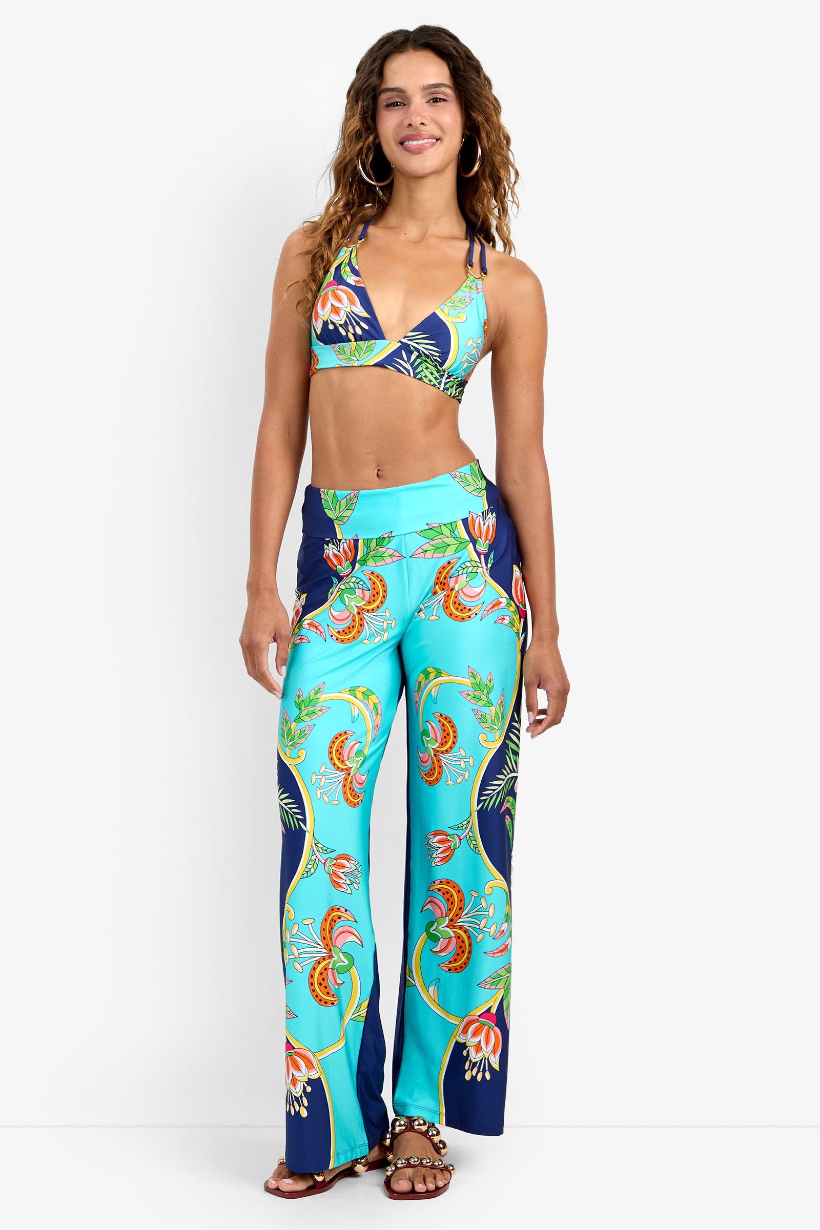 Of course! Please provide the keywords you'd like me to use for the SWIM PANT.
