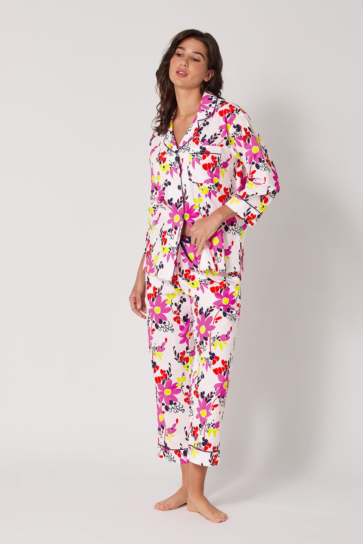 Of course! Please provide the list of keywords you'd like me to use for the WHIMSICAL FLORAL 3/4 CROPPED PJ.