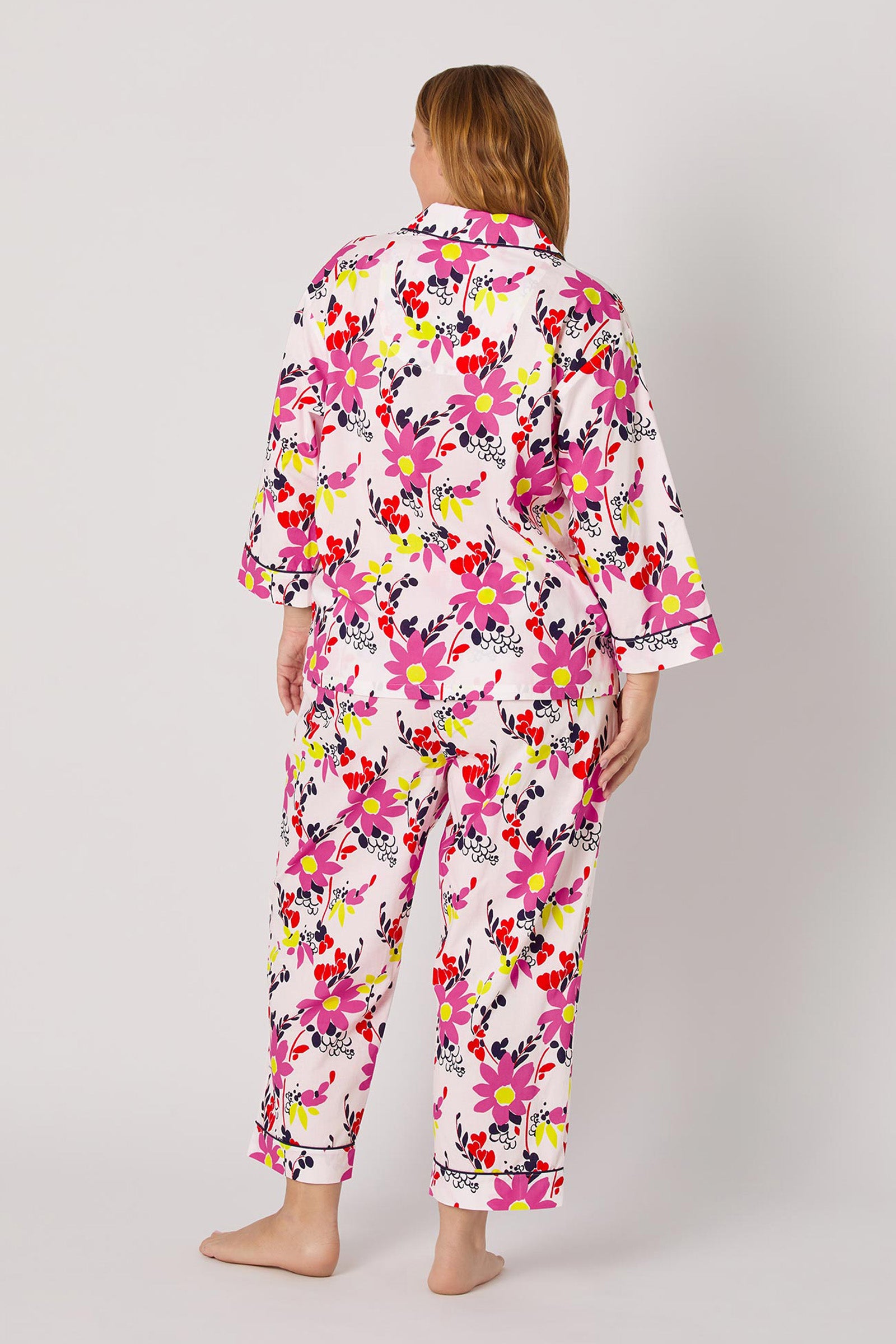 Of course! Please provide your preferred keywords, and I’ll seamlessly incorporate them into the description for the WHIMSICAL FLORAL 3/4 CROPPED PJ as you requested.