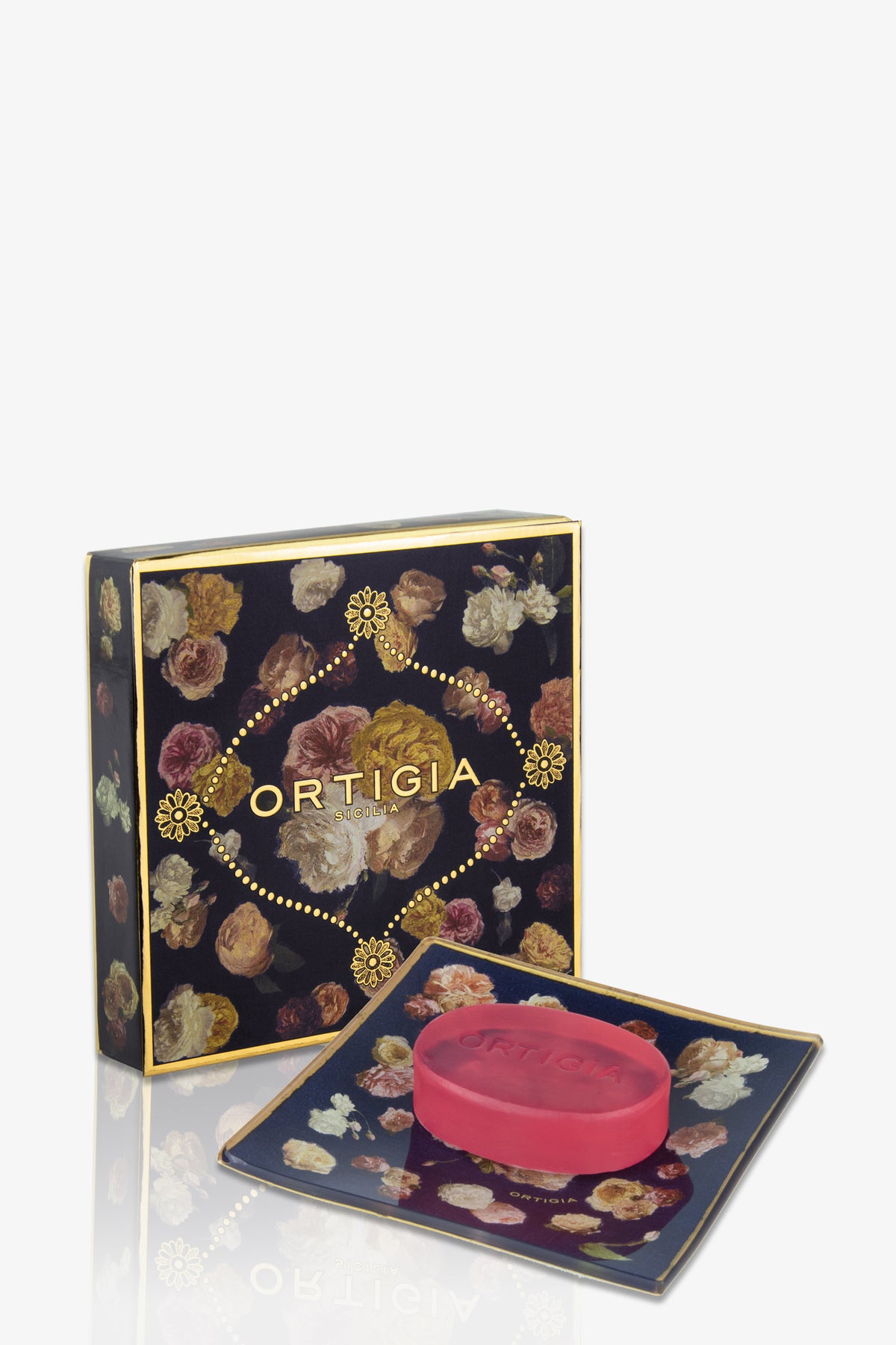 Of course! Please provide the specific keywords you’d like me to use for the Ortigia Glass Plate & Soap.