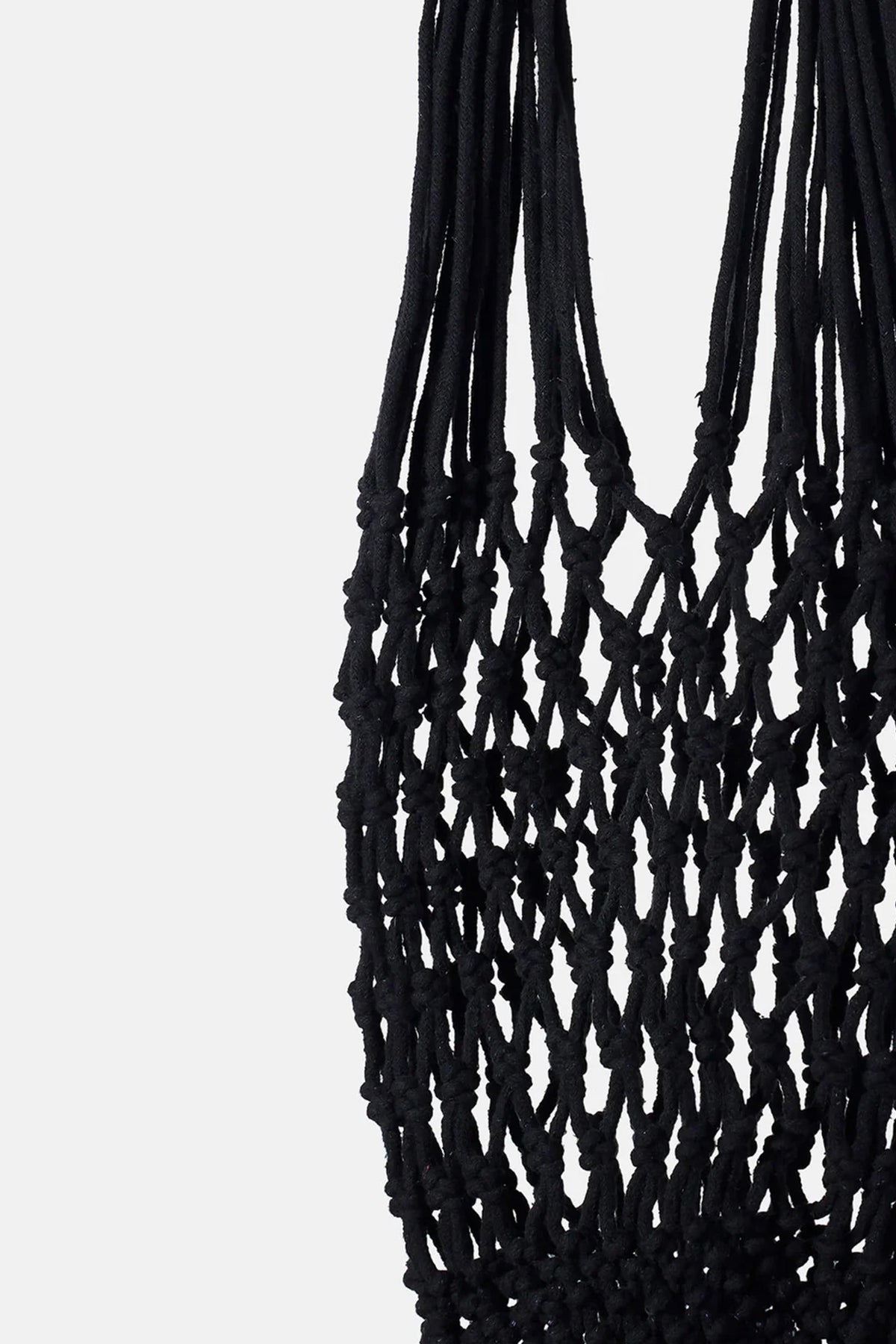 Of course! Please provide the keywords you'd like me to use for the NANNACAY KIM WOVEN BAG.