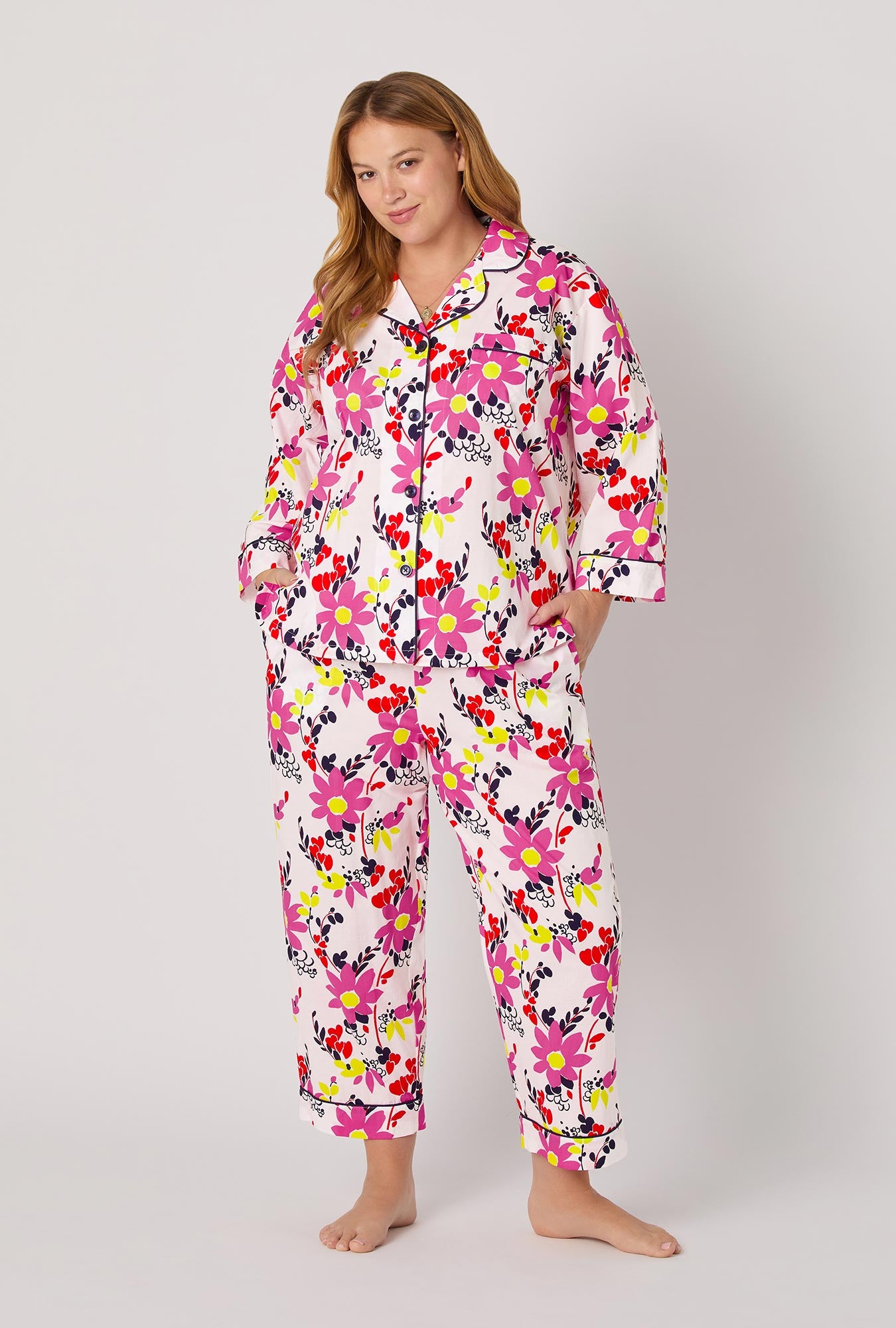 Of course! Please provide the keywords you’d like me to blend into the description for the WHIMSICAL FLORAL 3/4 CROPPED PJ.
