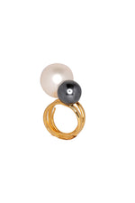 KJL WHITE & GRAY DOUBLE PEARL RING in GREY/WHITE additional image 1