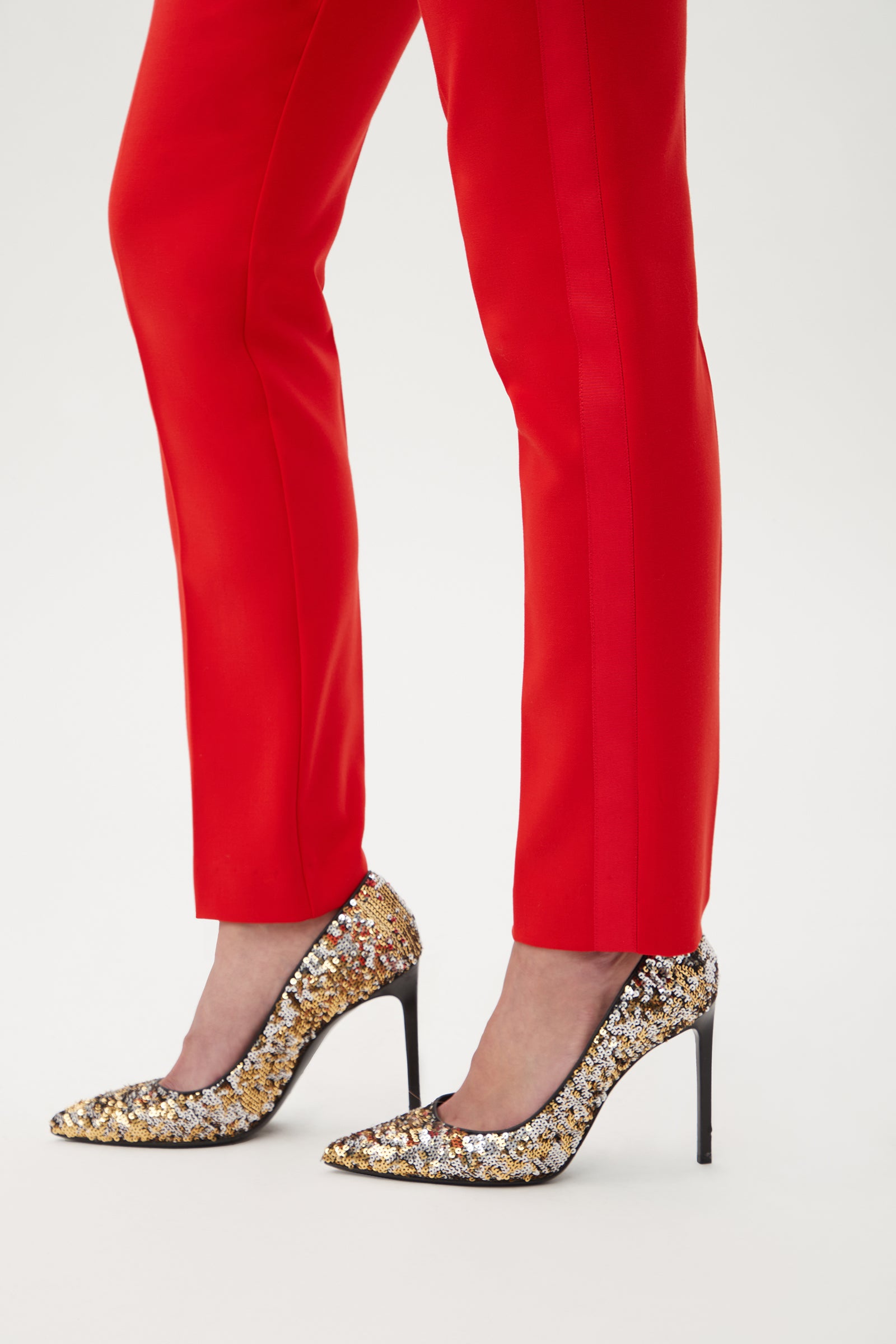 REINA RED
