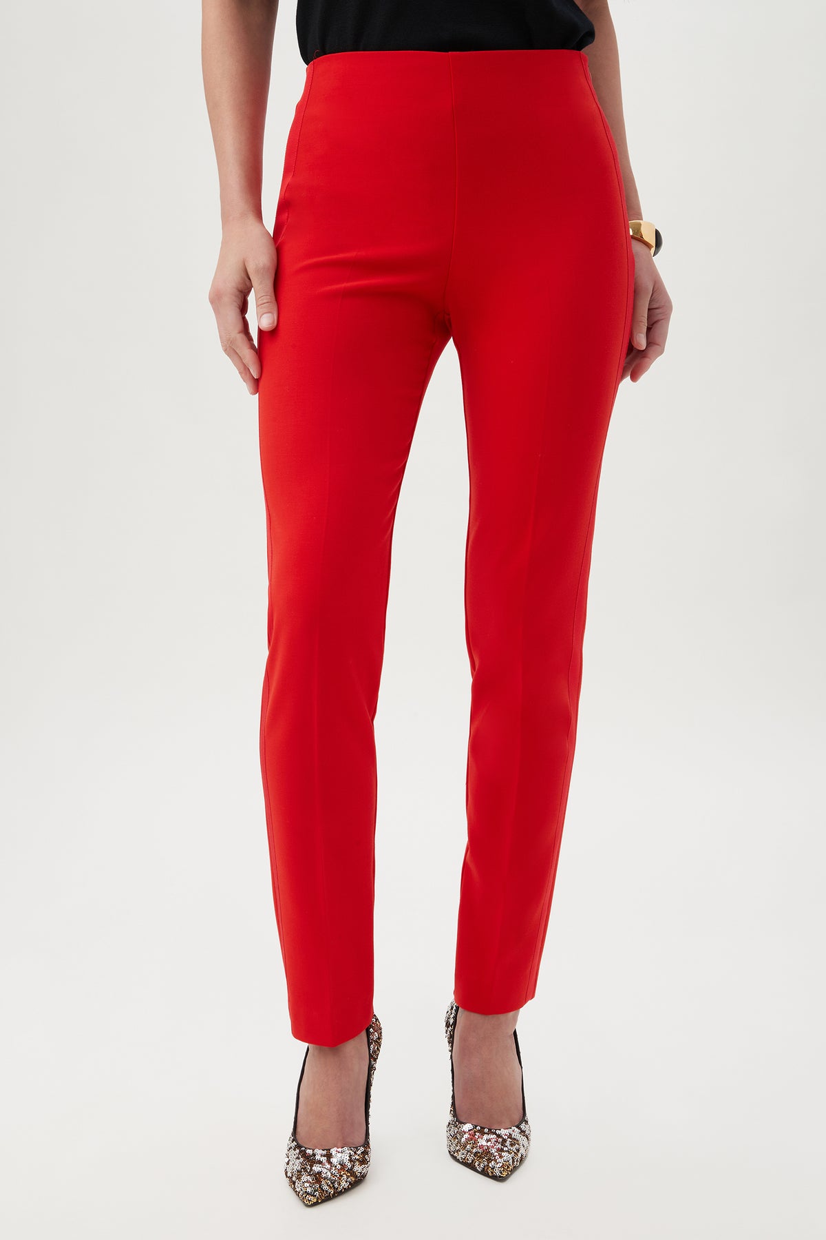 REINA RED