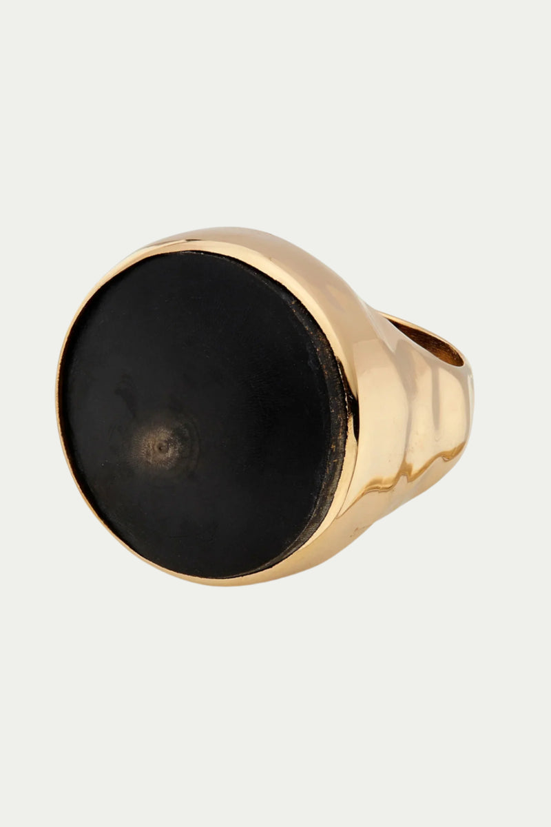 SOKO WAZI HORN STATEMENT RING in GOLD/BLACK