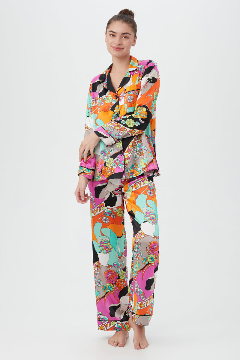 SKIPPER SWIRL WOMEN'S LONG SLEEVE LONG PANT SILK PJ SET in MULTI additional image 3