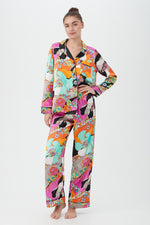 SKIPPER SWIRL WOMEN'S LONG SLEEVE LONG PANT SILK PJ SET in MULTI