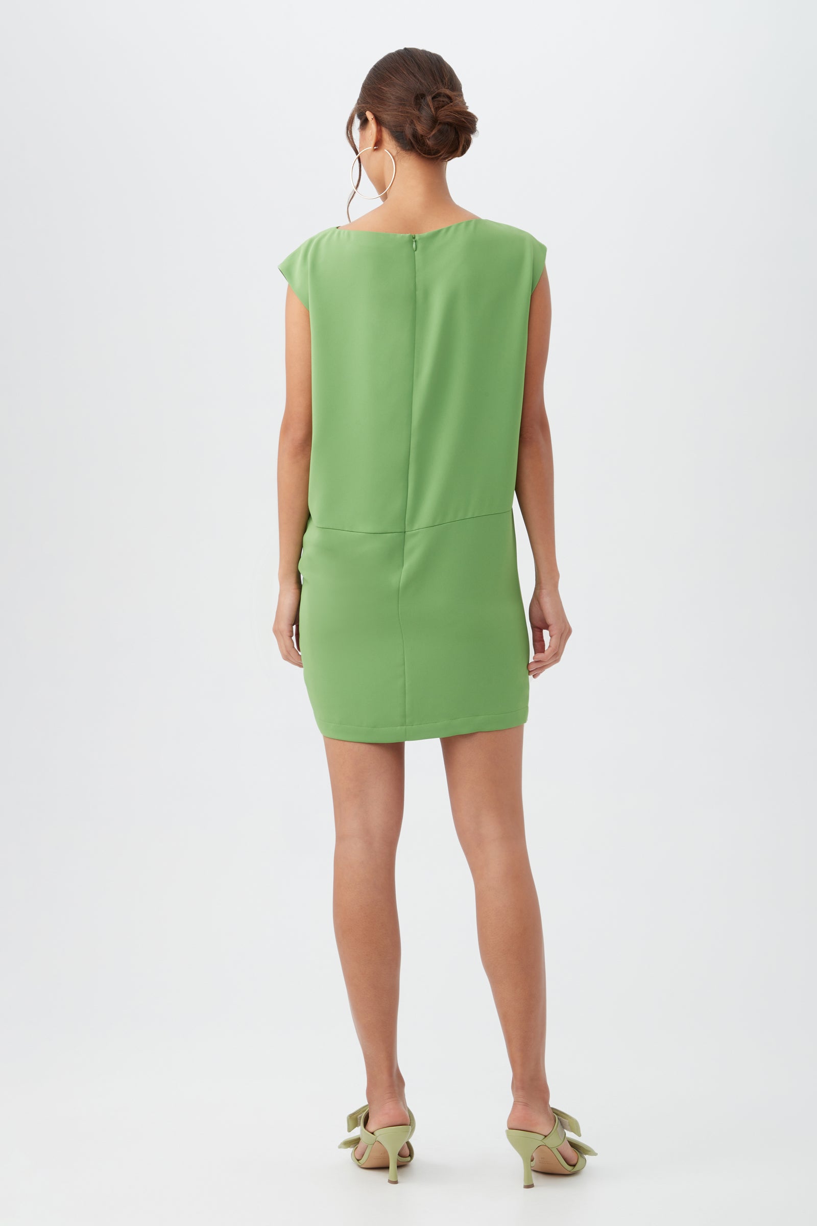 HULA GREEN