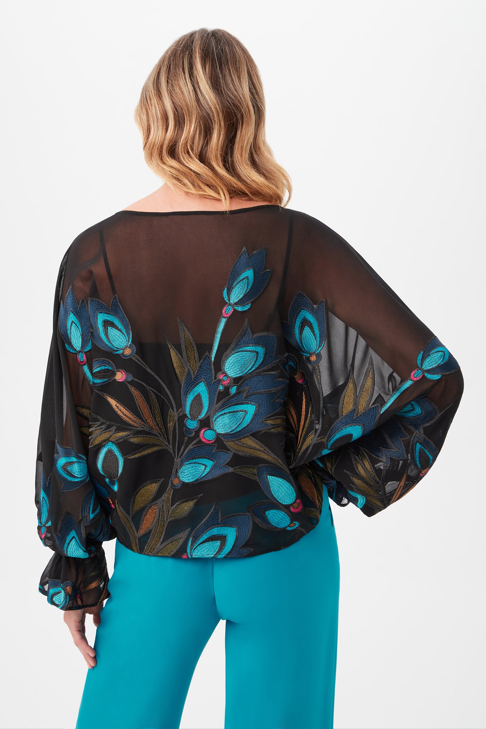 BLACK MULTI
