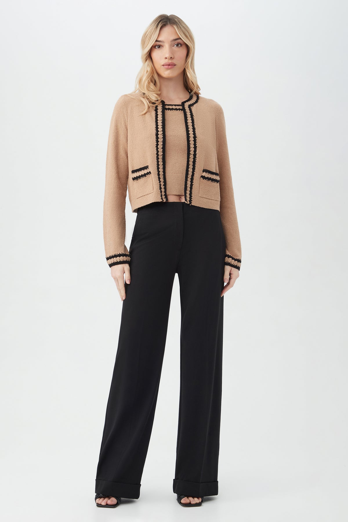 CAMEL/BLACK
