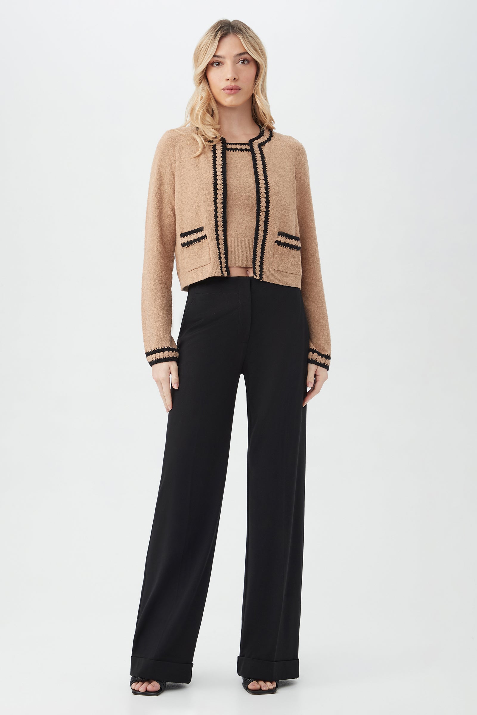CAMEL/BLACK