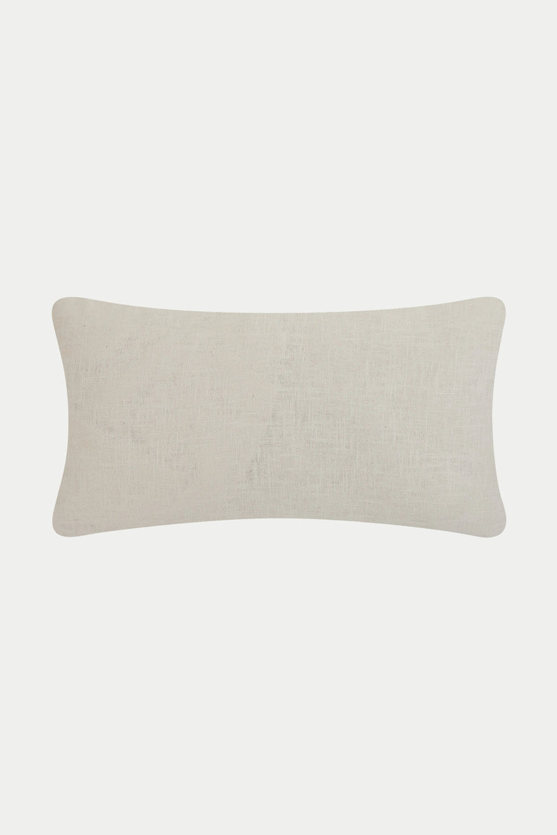 Of course! Please provide the keywords you’d like me to blend into the AMAZING MAZE EMBROIDERED PILLOW description.