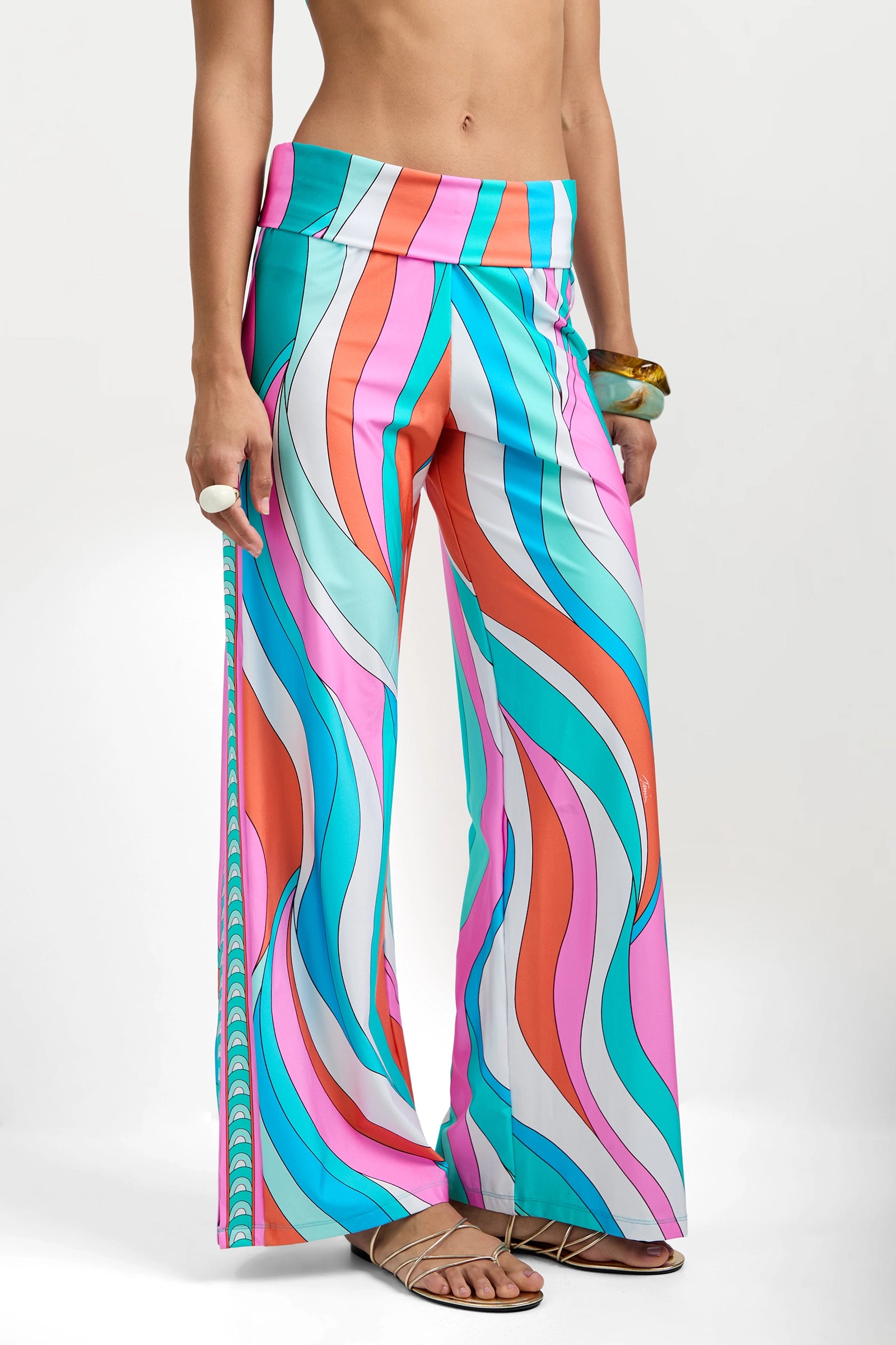 Of course! Please provide the keywords you'd like me to use, and I’ll seamlessly include them in your Cover-Up Swim Pant - Apollo product description as requested.