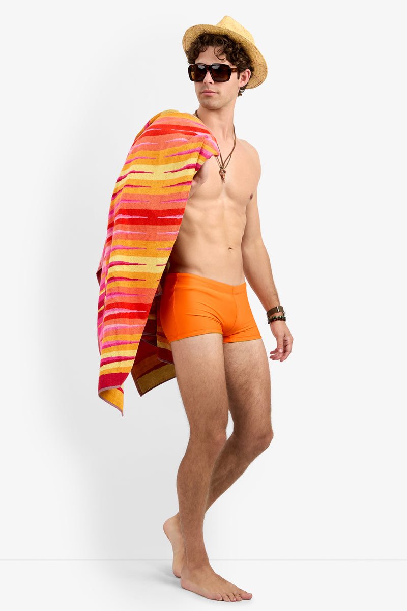 Of course! Please provide the keywords you'd like me to use for SEASIDE BCH SWIM TRUNK.