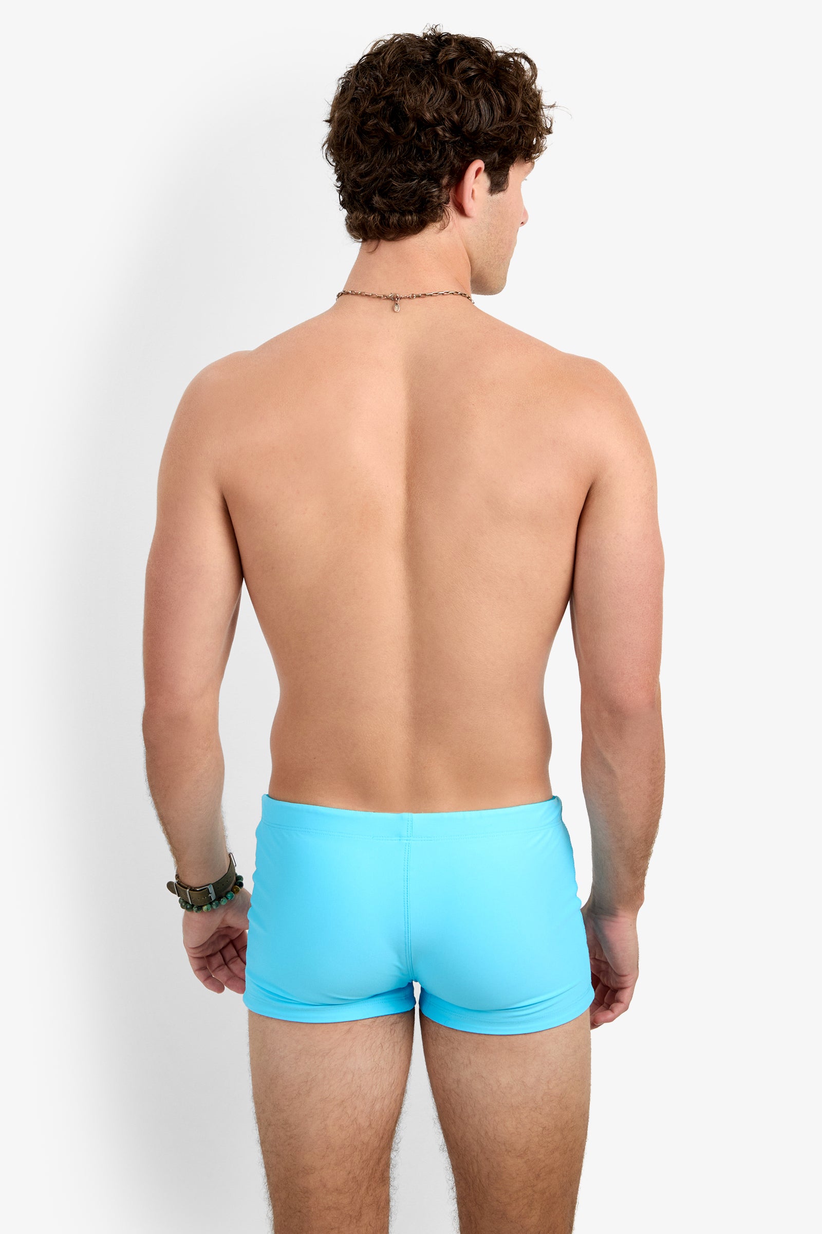 Of course! Please provide the keywords you'd like me to use for the SEASIDE BCH SWIM TRUNK.