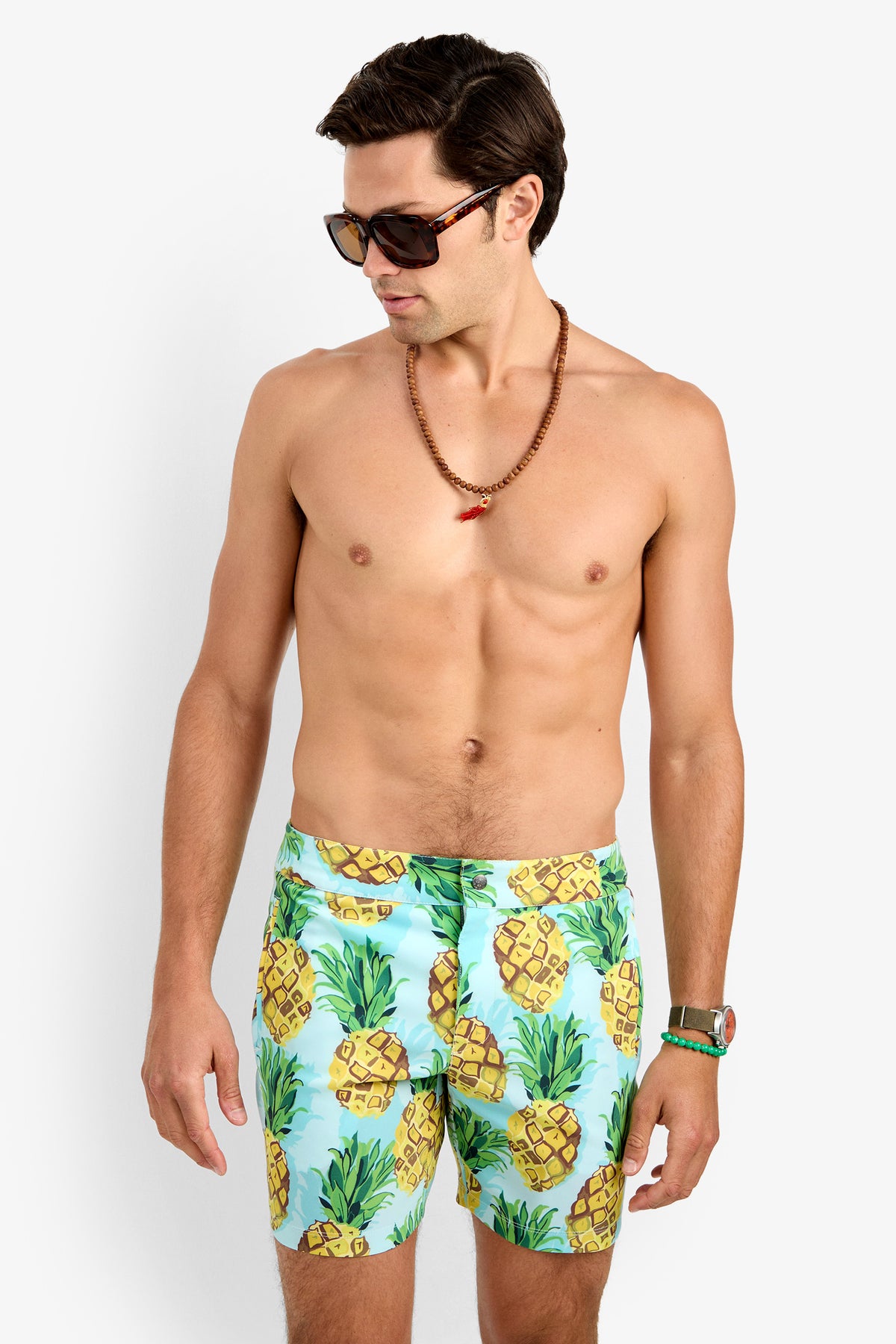 Of course! Please provide the keywords you’d like me to incorporate for the HONOLULU BOARD SHORT.