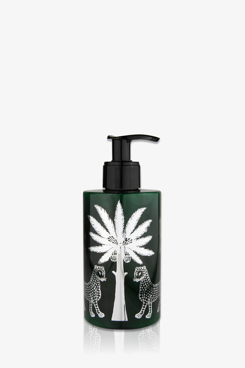 Of course! Please provide the keywords you want me to use, and I’ll blend them into the Fico D'India Body Cream (GREEN) description as requested.
