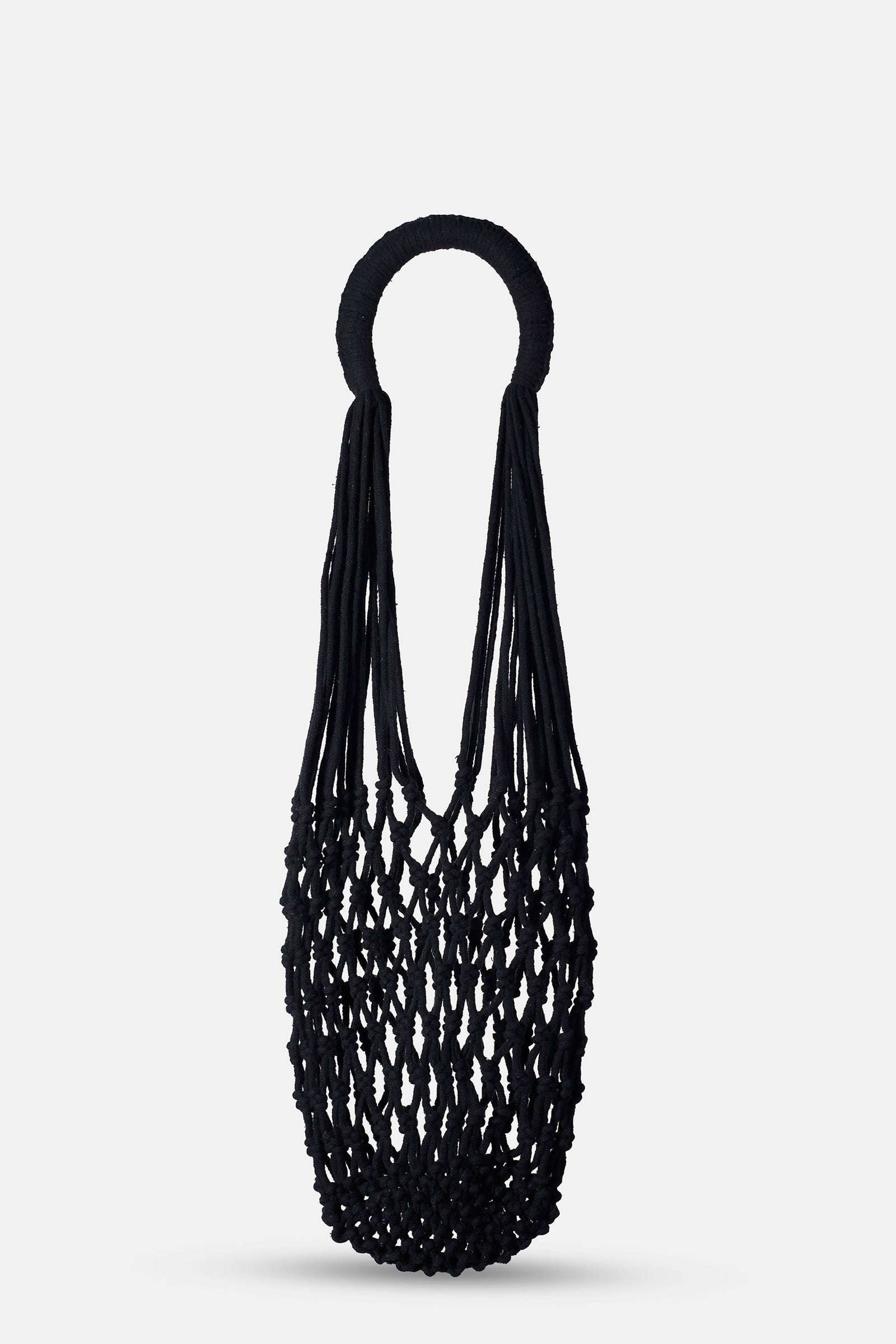 Of course! Please provide the keywords you'd like me to use for the NANNACAY KIM WOVEN BAG.