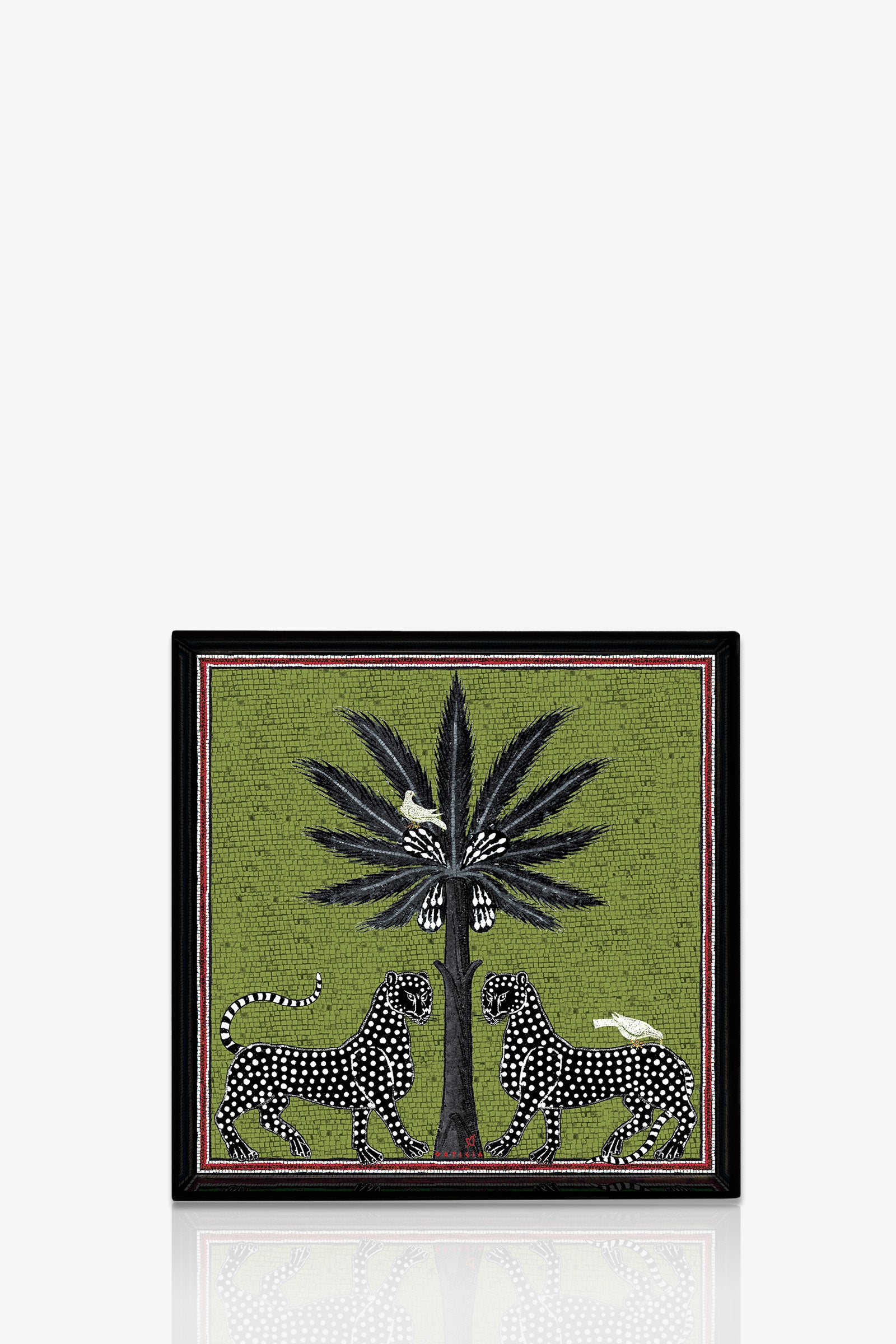 The Ortigia Square Tray features a green background with two black and white spotted big cats facing each other under a tall dark palm tree, accented by white birds perched on the tree and on the cats’ backs.