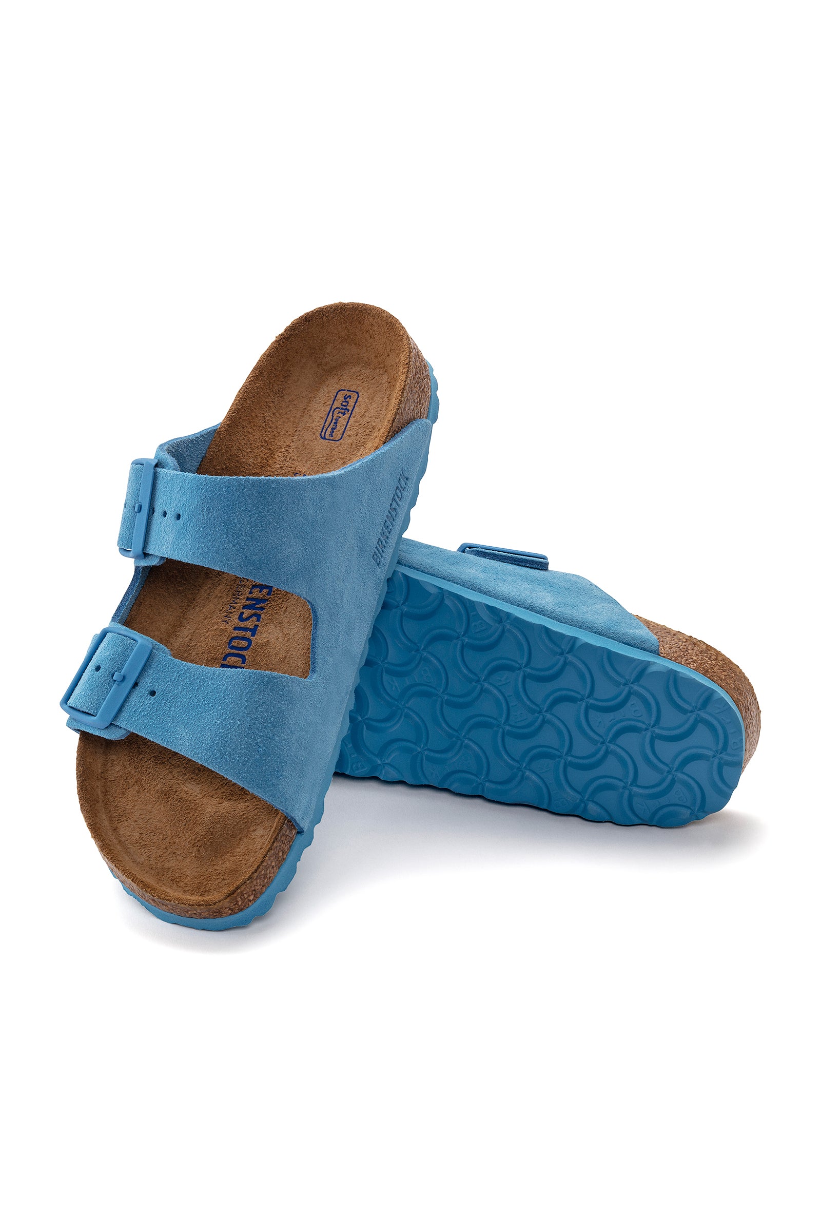 etikette Scene Airfield WOMEN'S ARIZONA SOFT FOOTBED BLUE SUEDE SANDAL – Trina Turk