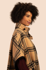 SCOTLAND CAPE in CAMEL/BLACK NEUTRAL additional image 5