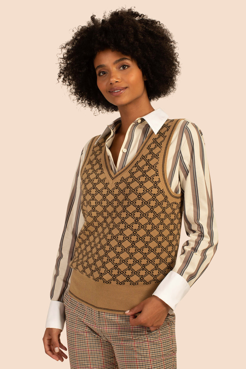 Camel sweater on sale vest