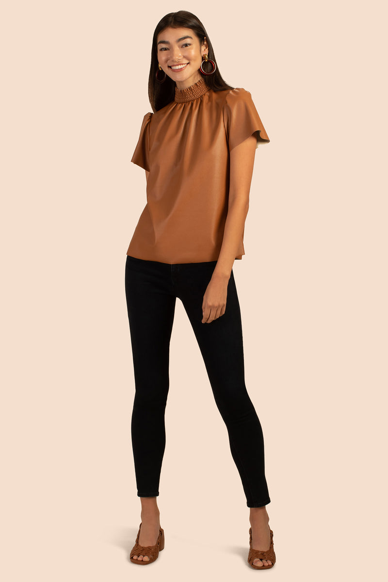 VIDA TOP in NUTMEG BROWN additional image 5