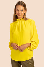 SUNRISE VISTA TOP in CITRON