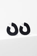 KLEINE EARRING in BLACK additional image 1