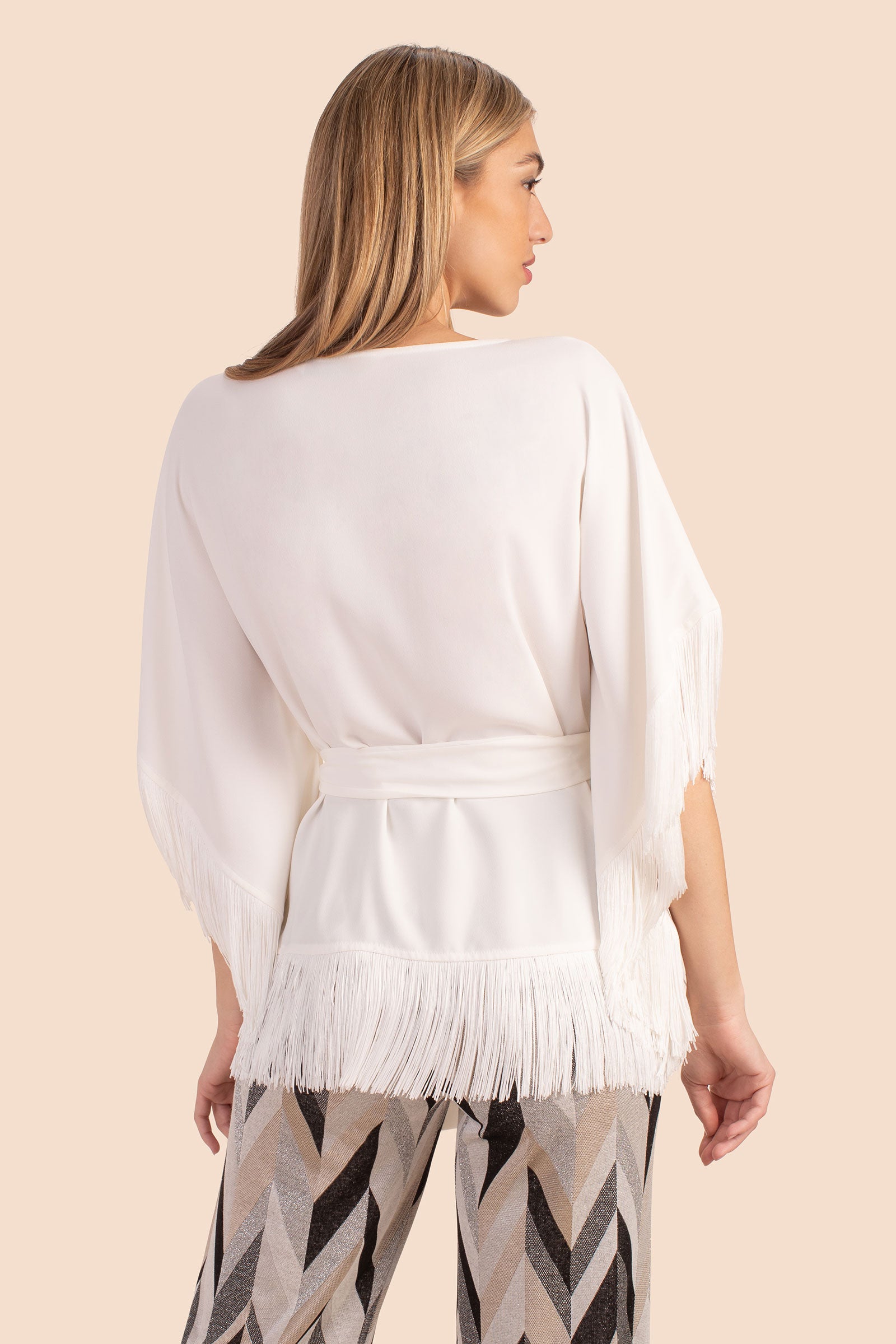 WINTER WHITE