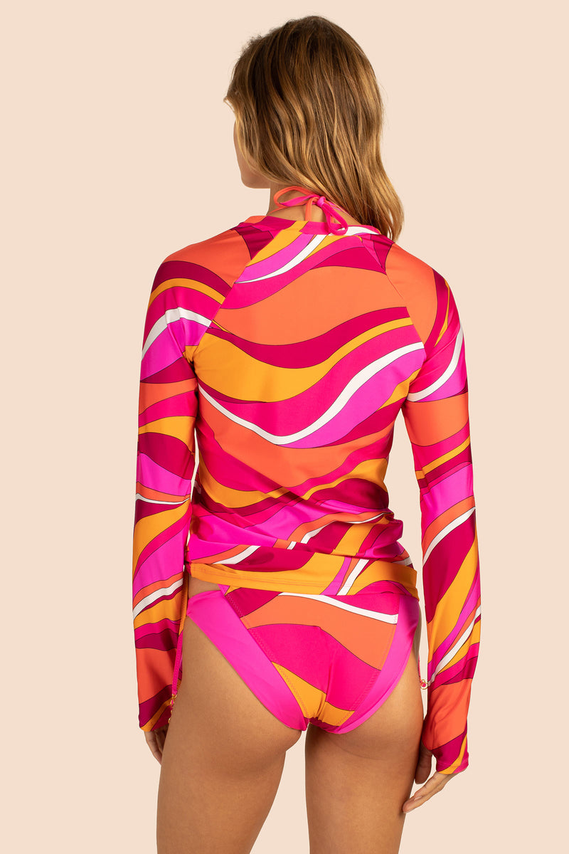 VIVID VISTA LONG-SLEEVE SWIM TEE in MULTI additional image 1