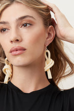 COREY MORANIS DOUBLE KNOT EARRING in CREAM