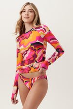 FAN FAIRE LONG SLEEVE CREWNECK SWIM TEE in MULTI additional image 5