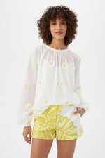 SWIFT TOP in WHITE/DAISY