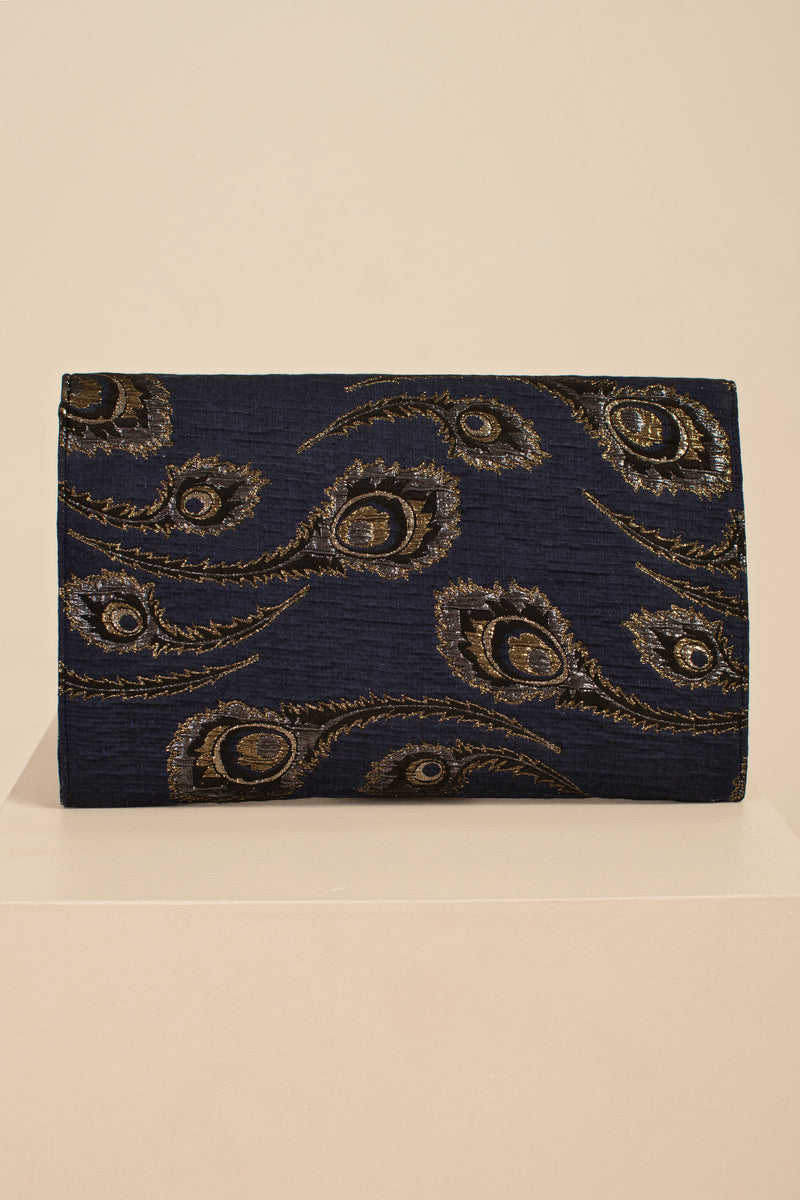 PAVO JACQUARD CLUTCH in NIGHT SKY additional image 3